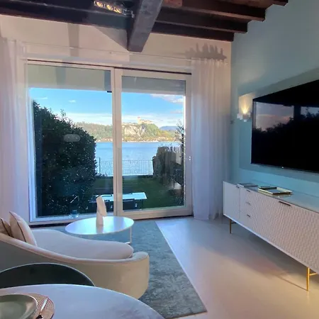 Fwl Italian Romance On The Appartamento Arona